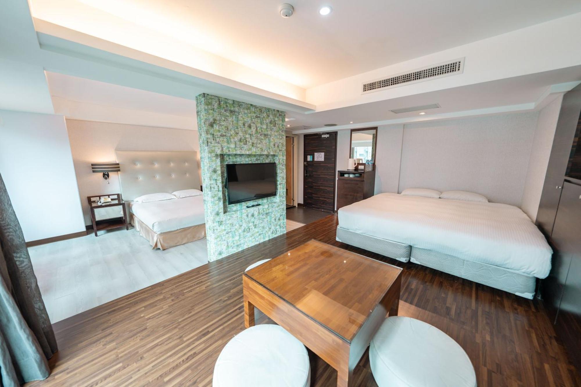 觀海樓海景大飯店 Hotel Cloud Riverside Tamsui Exterior photo